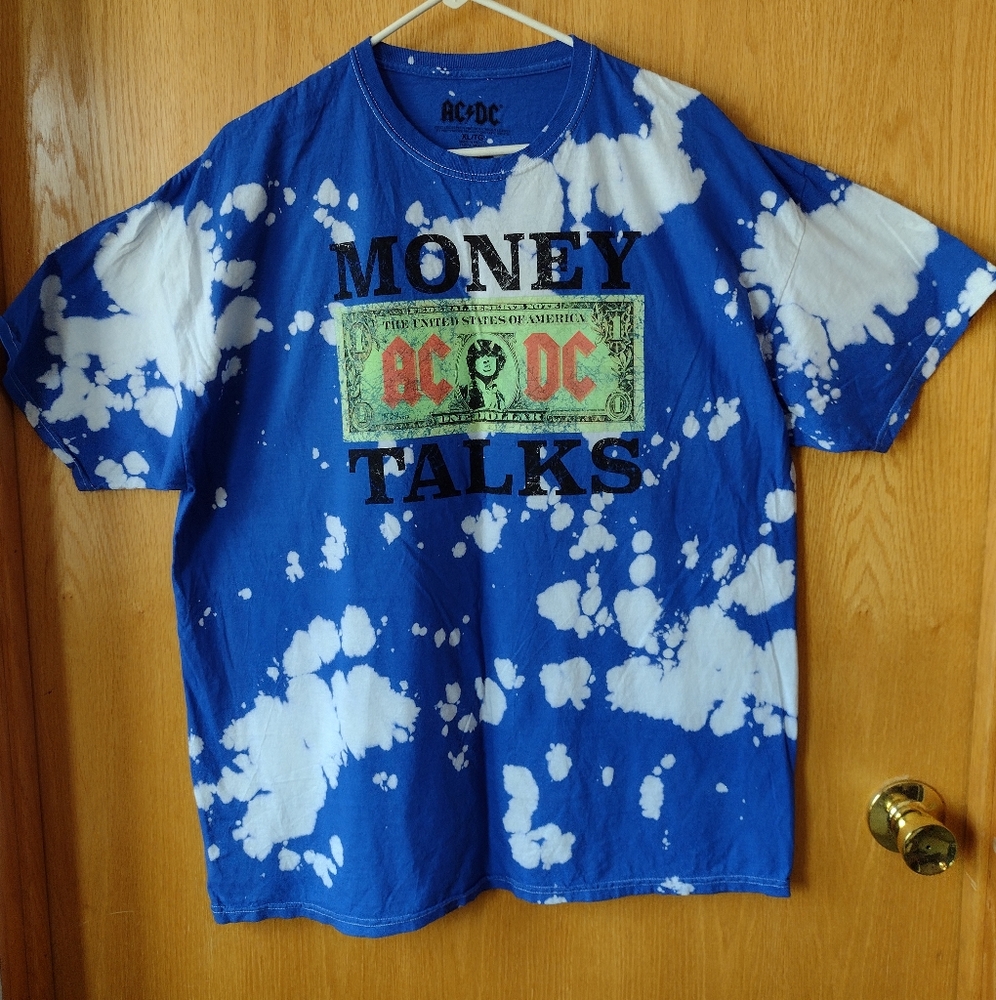 NWOT- AC/DC Money Talks T-shirt Size XL/TG